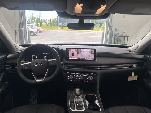 Used 2026 INFINITI QX60 Luxe w/ Cargo Package AWD/4WD image 9