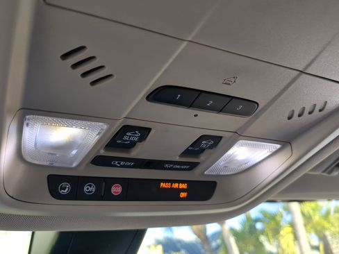 Used 2017 GMC Acadia Denali w/ Technology Package image 21