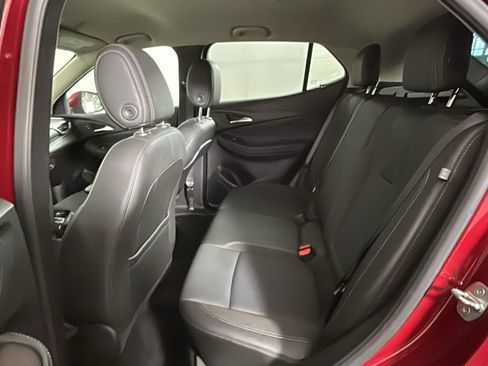 Used 2021 Buick Encore GX Preferred w/ Cold Weather Comfort Package AWD/4WD image 30
