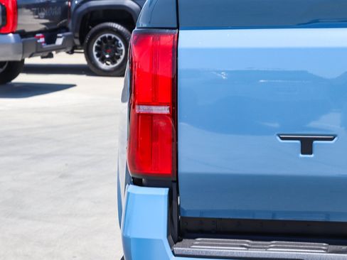 New 2026 Toyota Tacoma SR5 RWD image 8