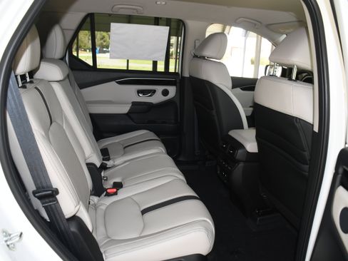 New 2026 Honda Pilot EX-L image 10