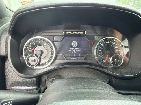 Used 2019 RAM 1500 Big Horn AWD/4WD image 15