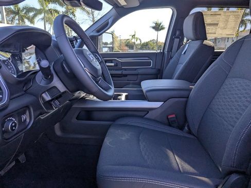 New 2026 RAM 2500 Big Horn AWD/4WD image 12