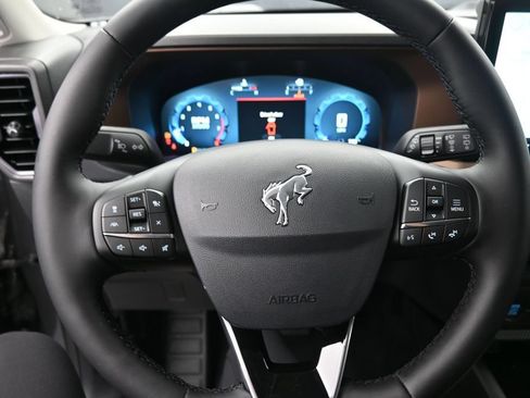 New 2025 Ford Bronco Sport Outer Banks AWD/4WD image 18