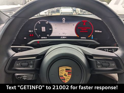 Used 2022 Porsche Taycan image 35