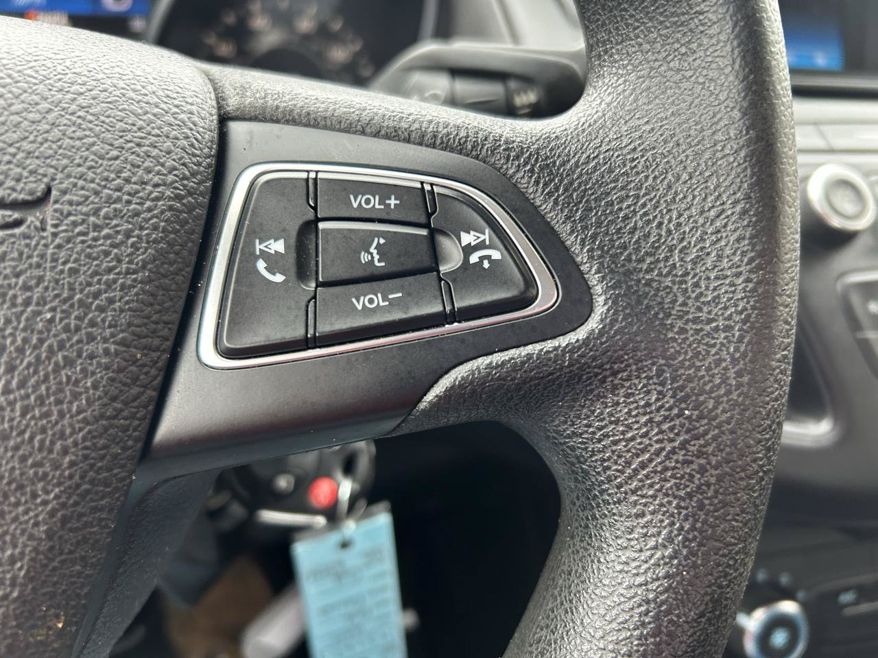 Used 2017 Ford Focus SE FWD image 19