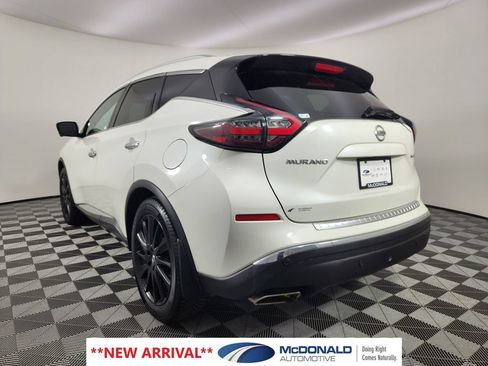 Used 2020 Nissan Murano Platinum AWD/4WD image 3