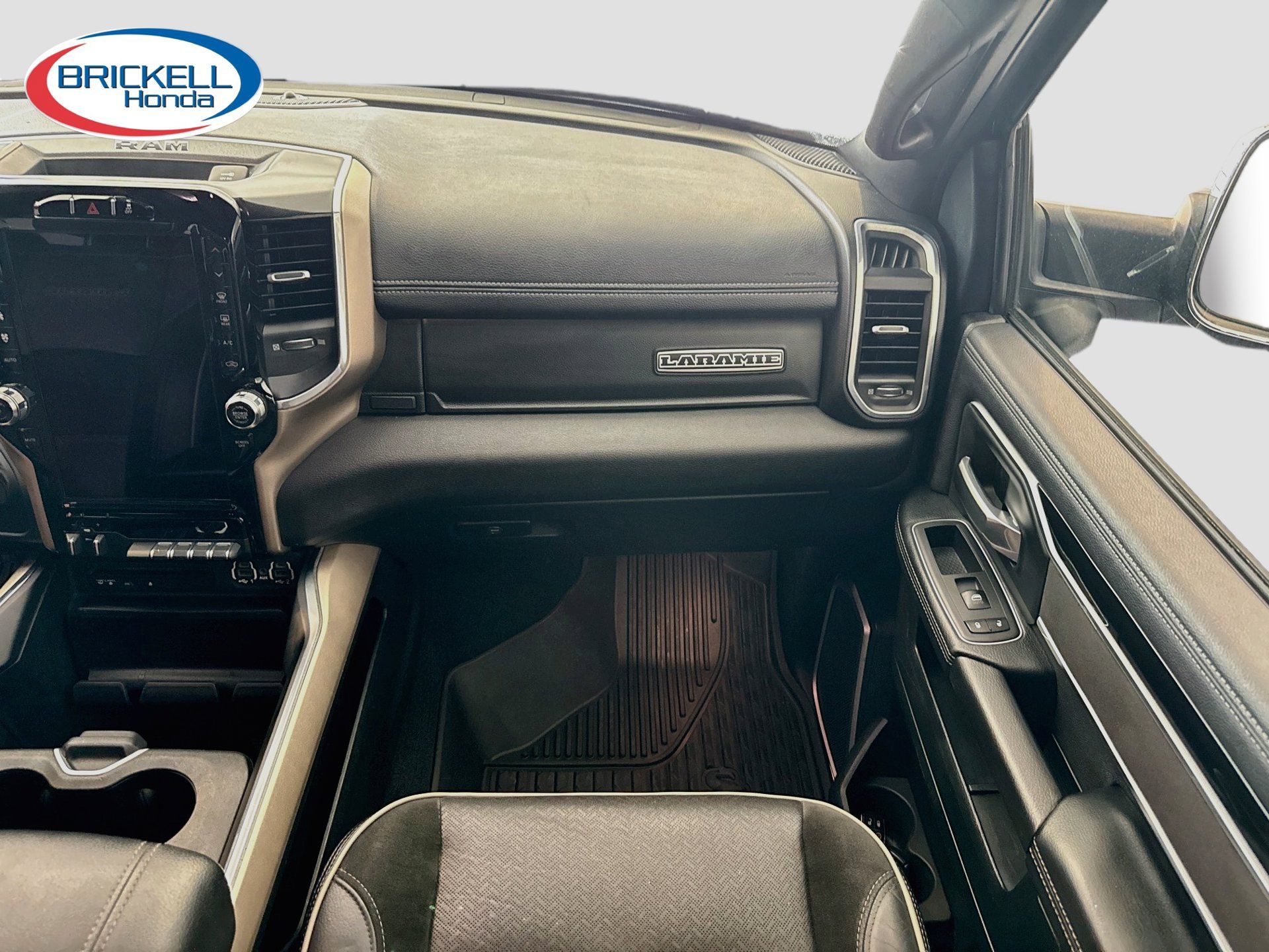 Used 2019 RAM 3500 Laramie AWD/4WD image 18