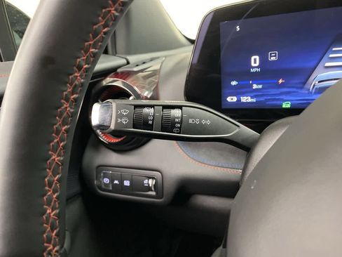 Used 2024 Chevrolet Blazer EV RS image 24