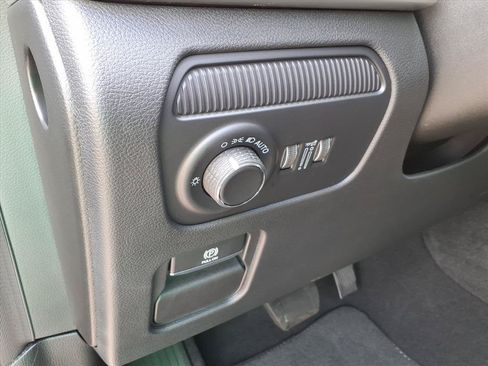 New 2026 Jeep Grand Wagoneer Limited w/ 8-Passenger Seating Package AWD/4WD image 23