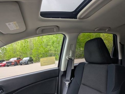 Used 2016 Honda CR-V EX image 35