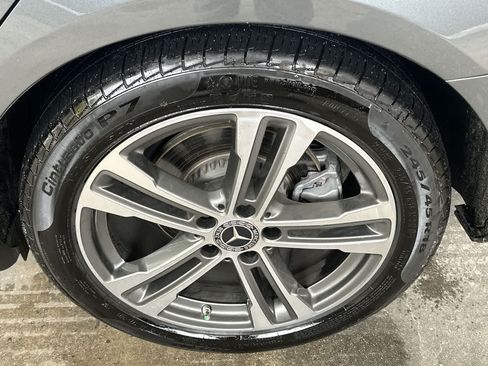 Used 2021 Mercedes-Benz E 350 Sedan image 11