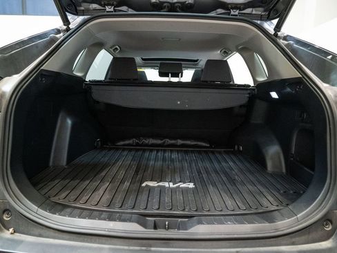 Certified 2023 Toyota RAV4 XLE image 33