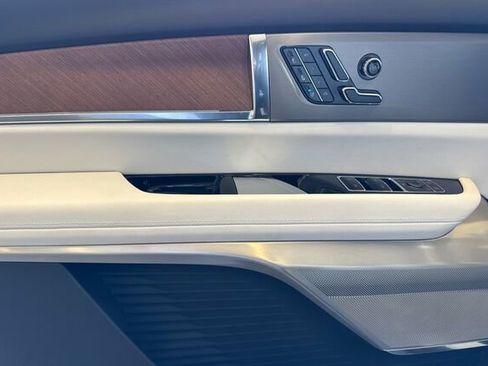 New 2026 Cadillac Vistiq Sport w/ LPO, Floor Liner Package image 11