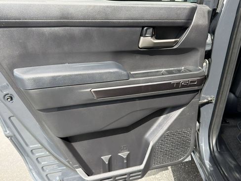 Certified 2024 Toyota Tacoma TRD Off-Road AWD/4WD image 32