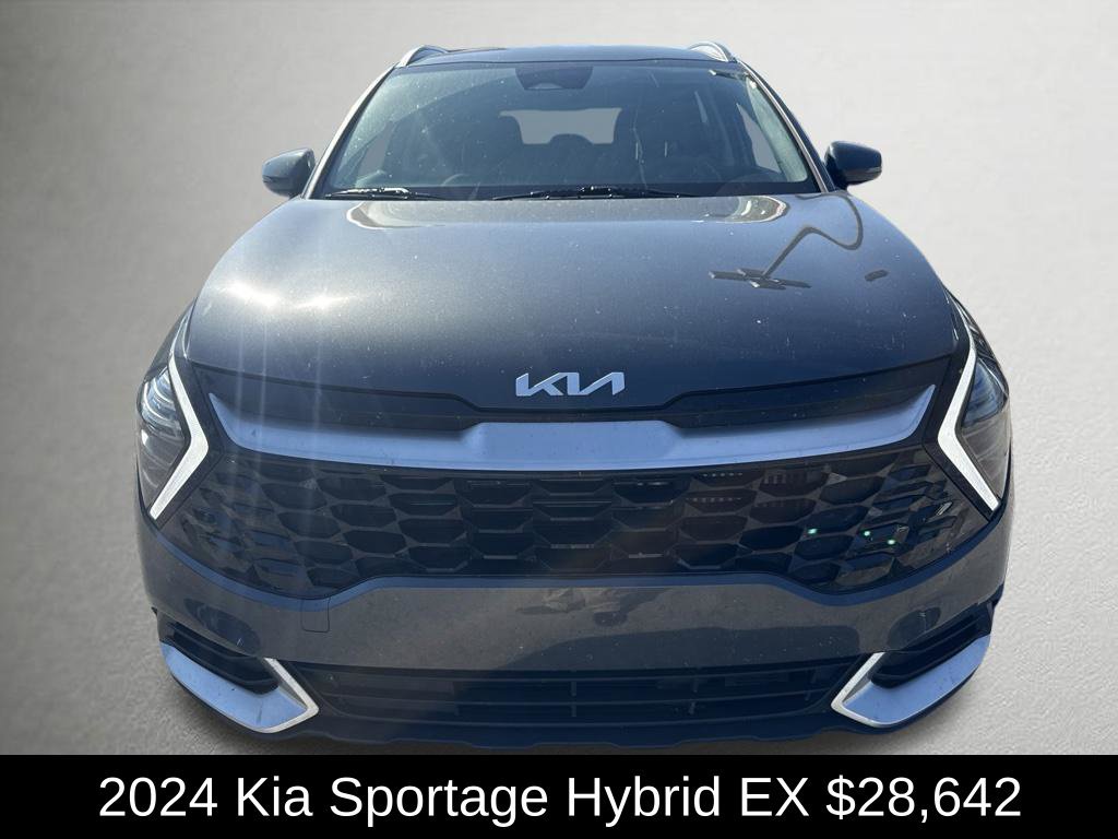 Used 2024 Kia Sportage EX AWD/4WD image 8