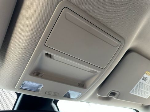 Used 2020 Ford Ranger Lariat w/ Equipment Group 501A Mid image 27