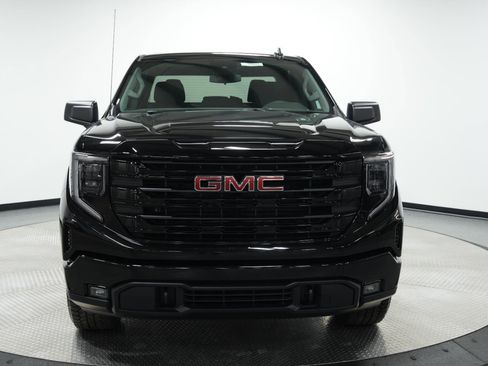 New 2026 GMC Sierra 1500 Elevation image 2