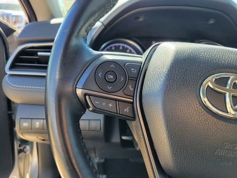 Used 2021 Toyota Camry SE image 13