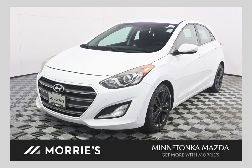 Used 2016 Hyundai Elantra GT w/ Option Group 02 FWD image 1