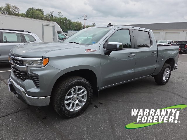 New 2026 Chevrolet Silverado 1500 LT w/ Z71 Off-Road Package AWD/4WD image 3