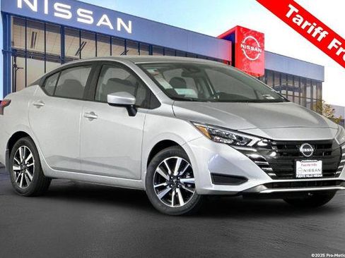 Certified 2025 Nissan Versa SV w/ Trunk Package FWD image 1