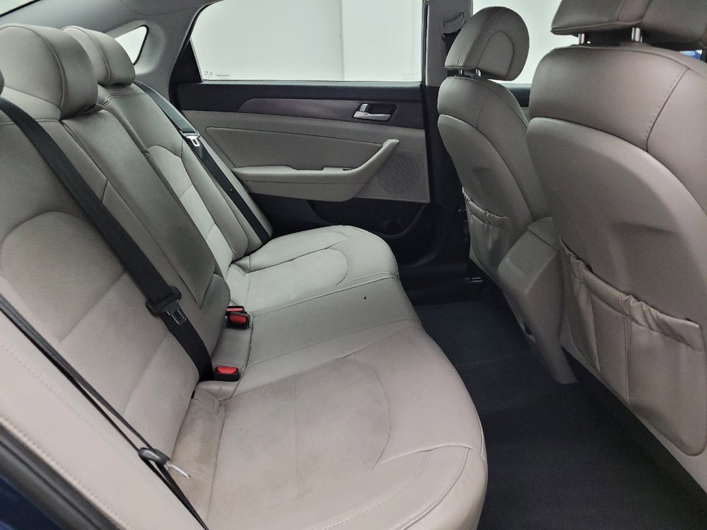 Used 2017 Hyundai Sonata Sport w/ Value Edition Package 02 FWD image 19