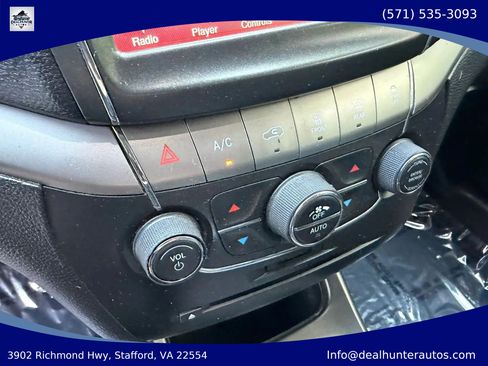 Used 2019 Dodge Journey Crossroad AWD/4WD image 19