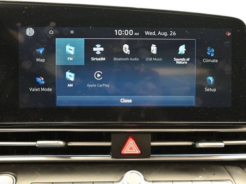 Used 2024 Hyundai Elantra SEL FWD image 27
