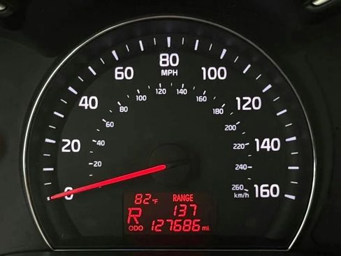 Used 2015 Kia Sorento LX image 13