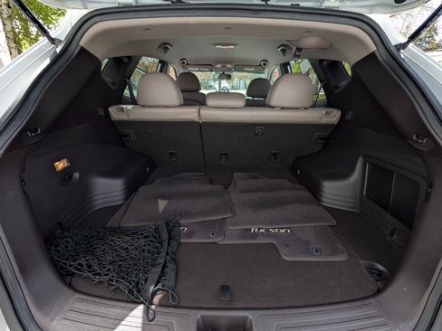 Used 2015 Hyundai Tucson GLS w/ Option Group 02 image 9