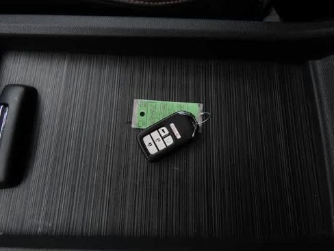 Certified 2022 Honda Pilot TrailSport image 29