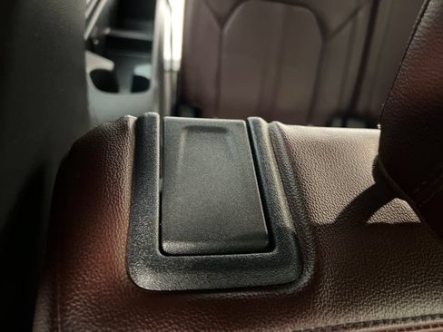 Used 2023 Ford Expedition Limited AWD/4WD image 26