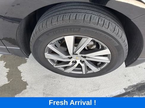 Used 2022 Chevrolet Equinox LT FWD image 22
