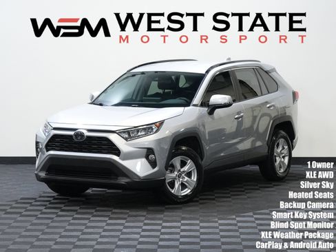 Used 2020 Toyota RAV4 XLE w/ XLE Grade Weather Package AWD/4WD image 1