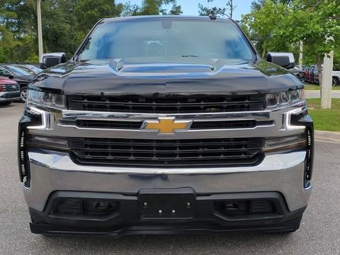 Used 2022 Chevrolet Silverado 1500 LT AWD/4WD image 9