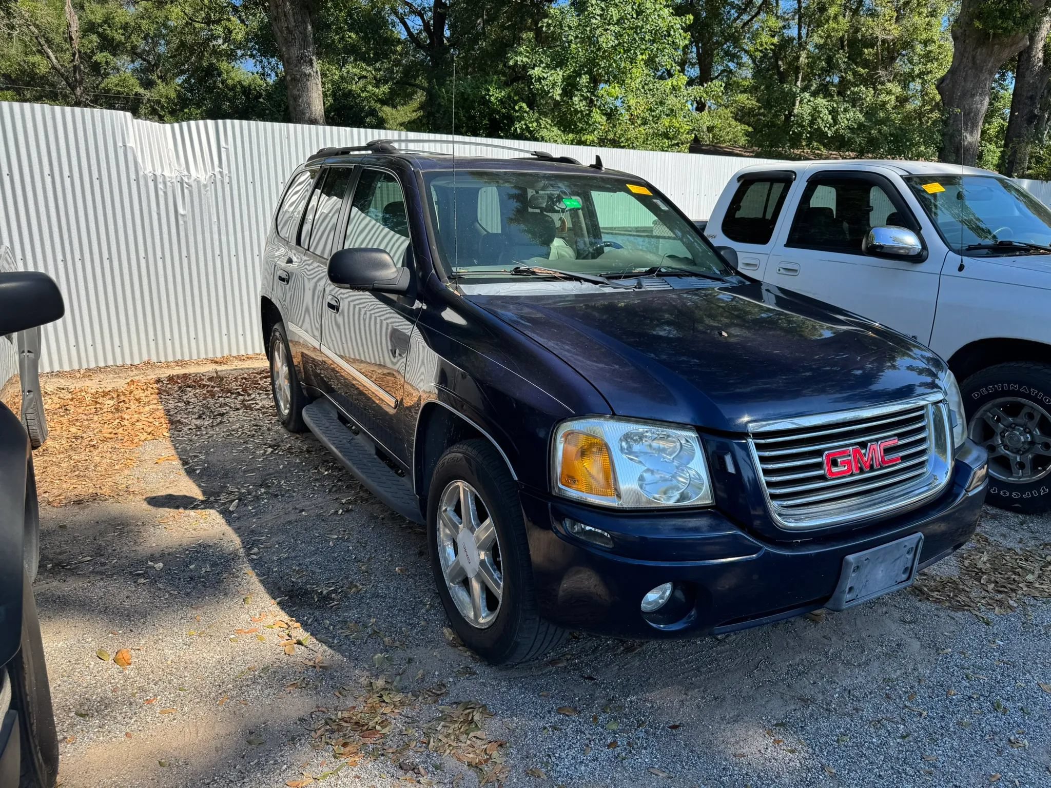 Used 2007 GMC Envoy SLT AWD/4WD image 4