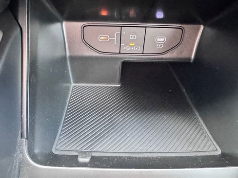 New 2026 Kia Sorento LX FWD image 21