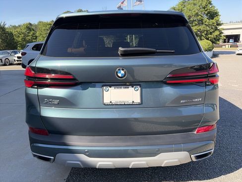 Certified 2024 BMW X5 sDrive40i w/ Premium Package RWD image 12