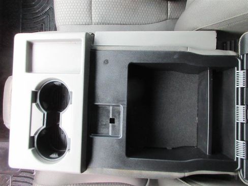 Used 2015 Ford F150 XLT RWD image 15