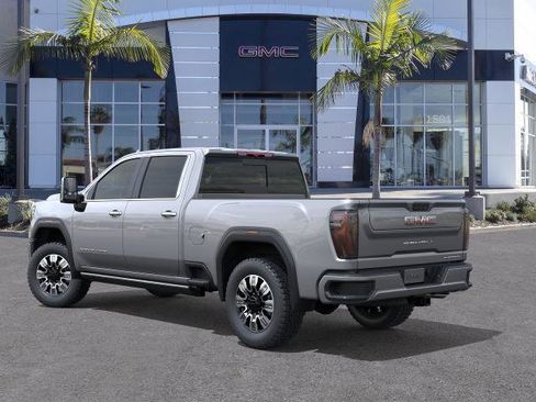 New 2026 GMC Sierra 2500 Denali w/ Denali Reserve Package AWD/4WD image 3