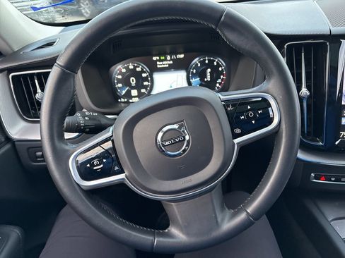 Used 2019 Volvo XC60 T6 Inscription image 26