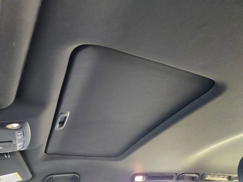 Used 2021 INFINITI QX80 Sensory w/ All-Season Package image 35