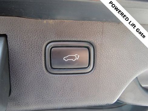 Used 2019 Kia Sorento SX image 7