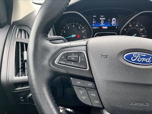 Used 2015 Ford Focus SE w/ Equipment Group 201A image 18