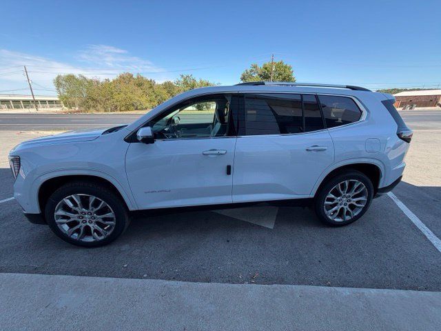 New 2027 GMC Acadia Denali w/ LPO, Floor Liner Package FWD image 27