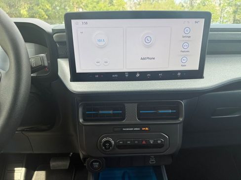 Used 2025 Ford Maverick XLT FWD image 24