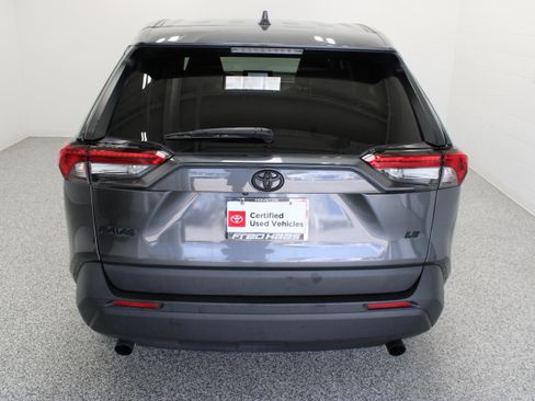 Used 2024 Toyota RAV4 LE FWD image 8
