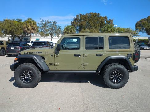 New 2026 Jeep Wrangler Unlimited Rubicon 392 w/ Quick Order Package 27X Moab AWD/4WD image 8