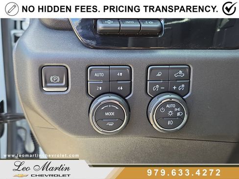 Used 2023 Chevrolet Silverado 1500 ZR2 w/ Technology Package AWD/4WD image 21